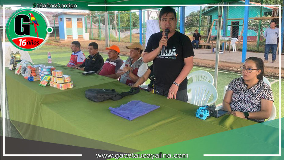 Alcalde de Yurúa distribuye canastas de víveres en segunda entrega de Qali Warma