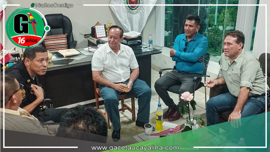 Alcalde de Atalaya, Francisco de Asís Mendoza de Souza, se suma a reunión crucial para la solución de problemáticas en AA.HH.