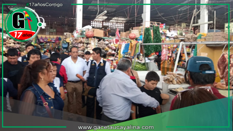 Comerciantes inician reordenamiento tras amenaza de cierre definitivo en Huánuco