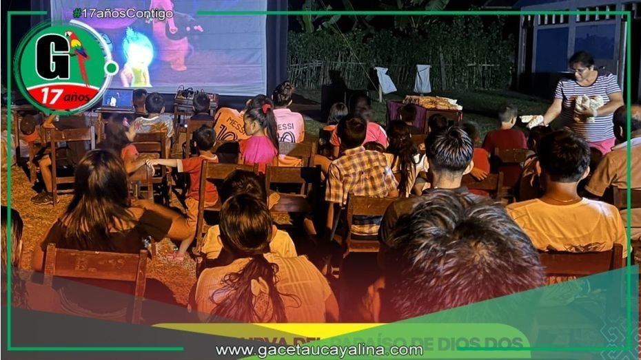 Cine bajo las estrellas llega al AH La Curva del Paraíso de Dios Dos