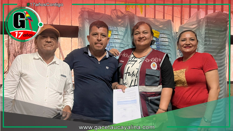 Entregan 100 sillas para local comunal