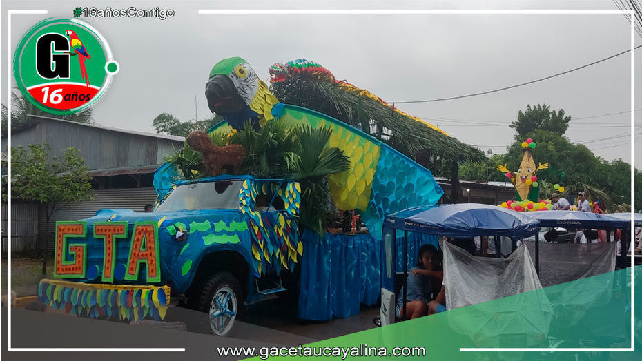 Delegaciones Multiculturales Desafían Torrencial Lluvia en un Desfile Inolvidable del Gran Corso del Carnaval Atalayino 2024