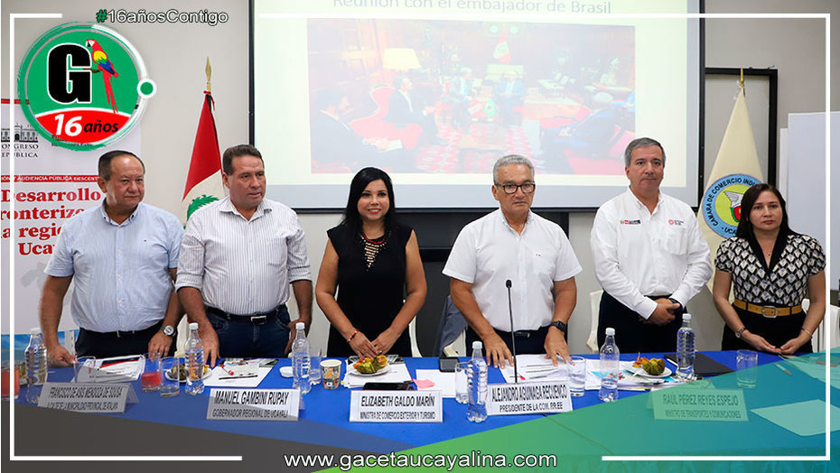 Ministra Elizabeth Galdo resalta avances en exportaciones y turismo durante sesión en Pucallpa