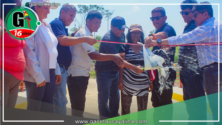 Alcalde Econ. Iván Mendoza Jaramillo inaugura dos nuevos puentes en Curimaná