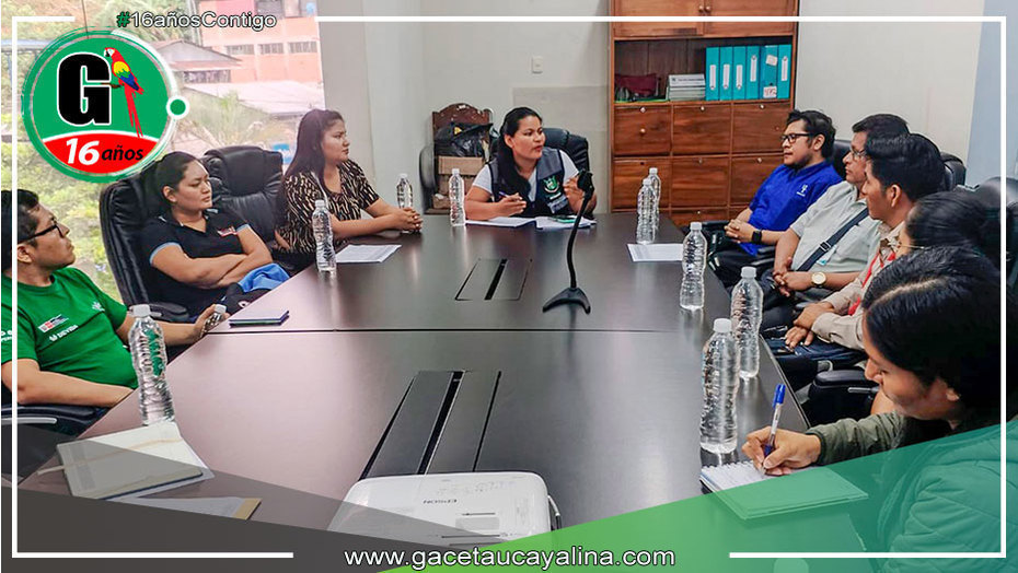 Regidora de municipalidad de Padre Abad lidera reunión sobre alimentos complementarios