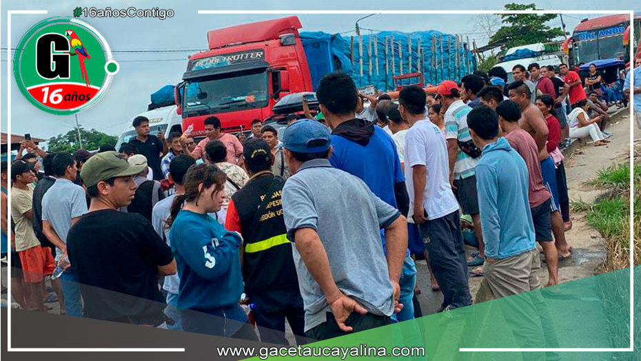 Población de San Alejandro en el distrito de Irazola inicia huelga indefinida por falta de agua potable