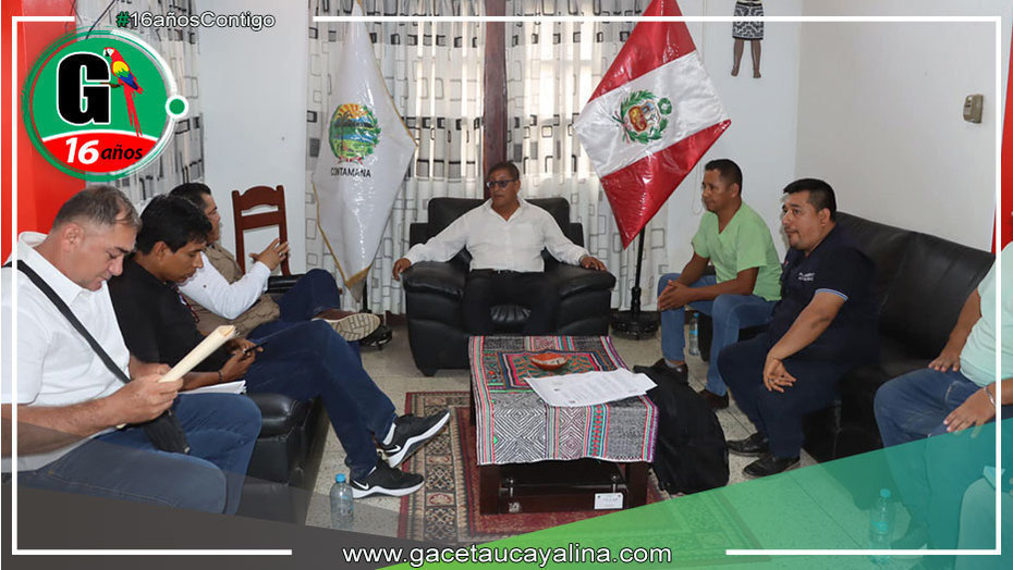 Alcalde de Ucayali y gerente sub regional verifican terrenos para futuros proyectos de salud