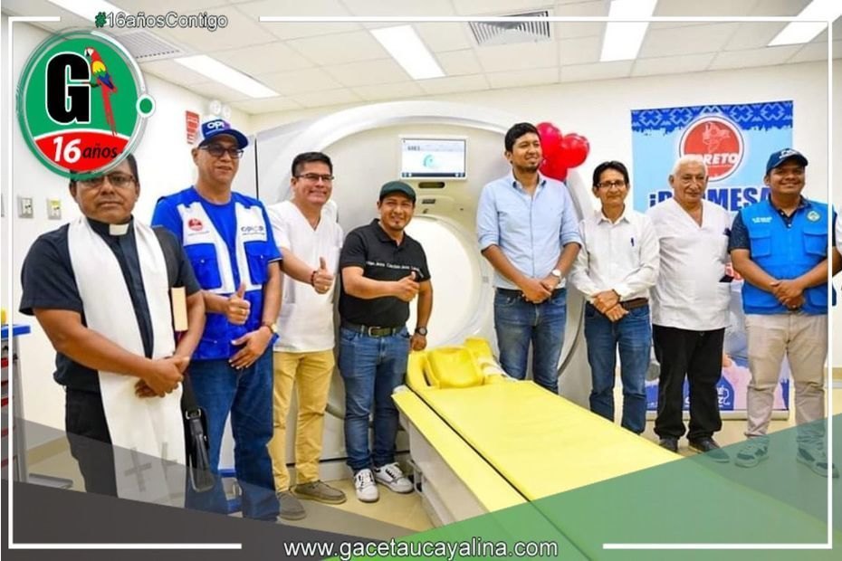 El gobernador DR. Rene Chávez inicia construcción de colegio e inagura tomógrafo en Yurimaguas