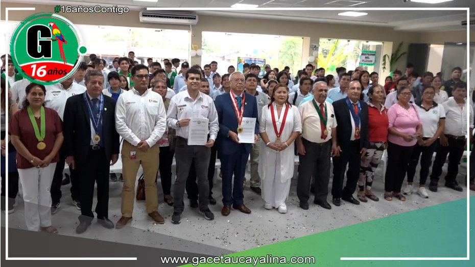 Municipalidad Entrega Título de Propiedad para Filial de la UNU en Boquerón