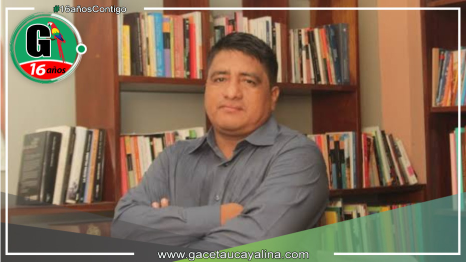 Gerald Rodríguez gana concurso de poesía y rescata la Cultura Amazónica