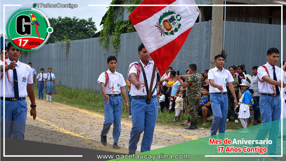 Autoridades locales encabezan desfile en honor al 27 Aniversario de I.E. en Sepahua