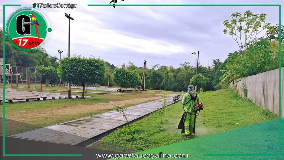 Municipalidad de Ucayali - Contamana mejora áreas verdes y turísticas